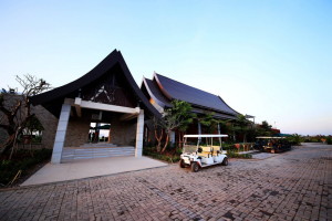 Lakeview Golf Club Vientiane - Clubhouse